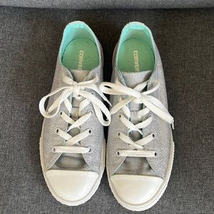 Converse Allstar Junior Size 4 never worn Silver fabric